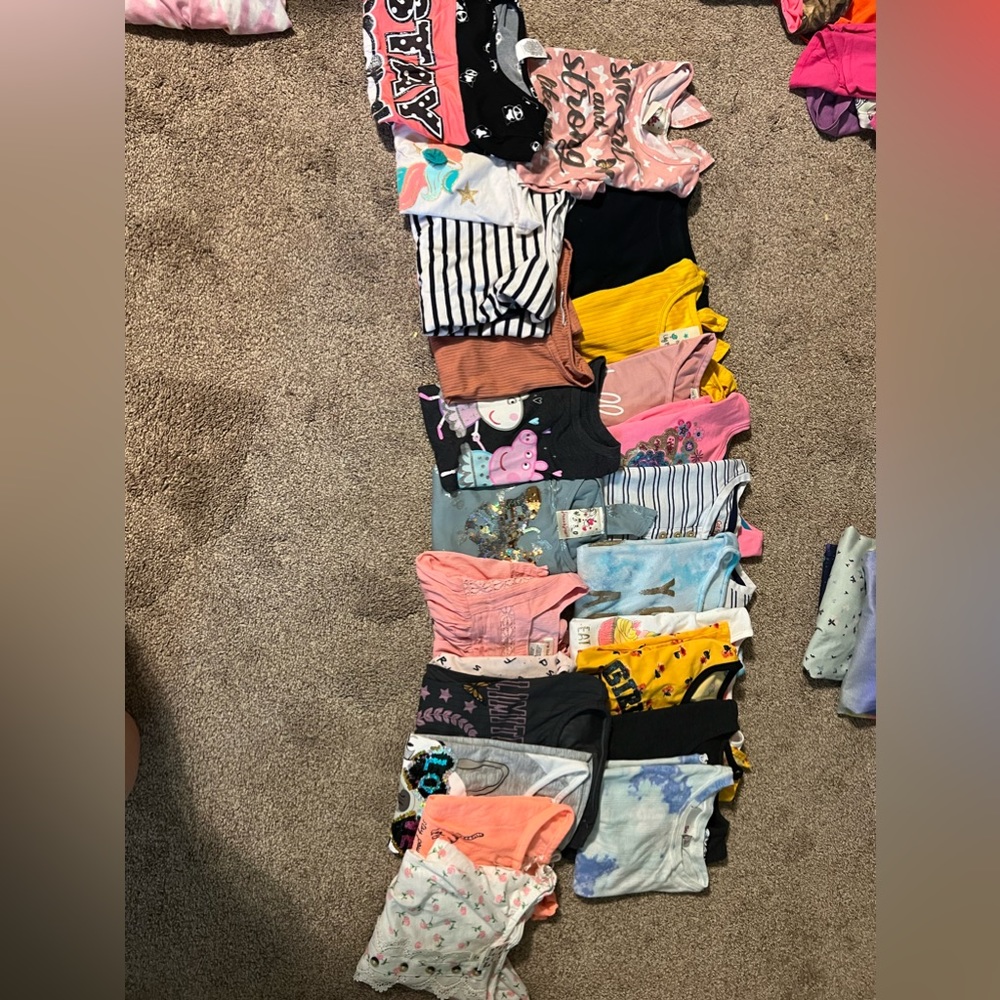 Girls short sleeve shirts -23 total shirts